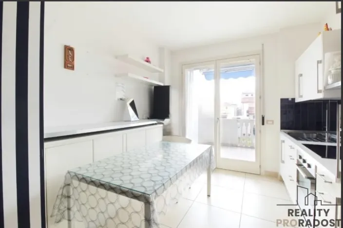 Prodej bytu 2+kk, Viale della Vittoria,Alba Adriatica,, 50 m2