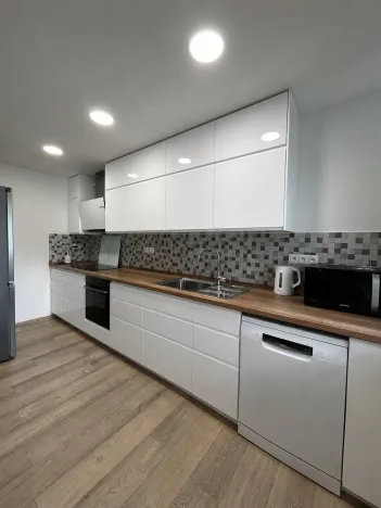 Pronájem bytu 3+kk, Praha - Bohnice, Toruňská, 71 m2