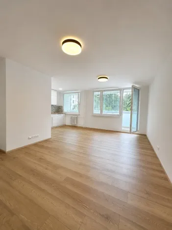 Pronájem bytu 3+kk, Praha - Bohnice, Toruňská, 71 m2