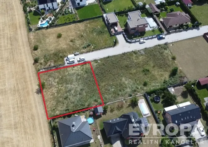 Prodej pozemku pro bydlení, Veleň, 902 m2