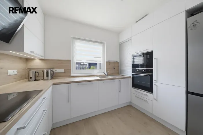 Prodej rodinného domu, Ostrov, Jáchymovská, 98 m2