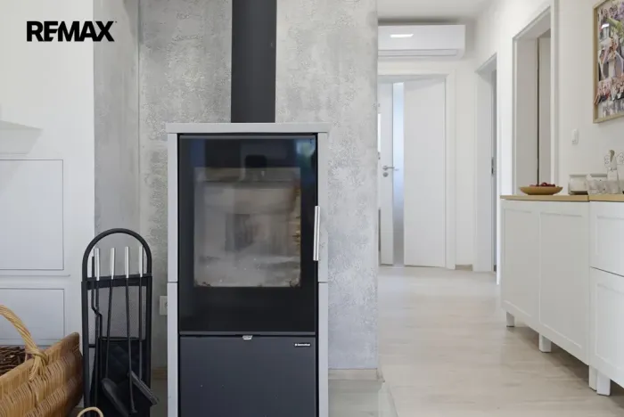 Prodej rodinného domu, Ostrov, Jáchymovská, 98 m2