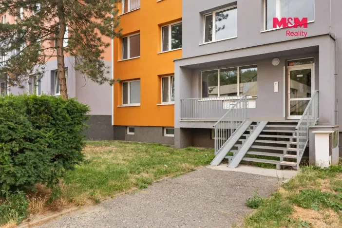 Prodej bytu 3+1, Kladno - Kročehlavy, Litevská, 56 m2
