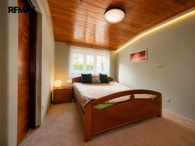 Pronájem bytu 4+1, Jílové u Prahy - Studené, 100 m2