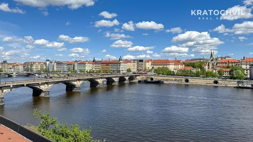 Pronájem bytu 2+1, Praha - Smíchov, Hořejší nábřeží, 117 m2
