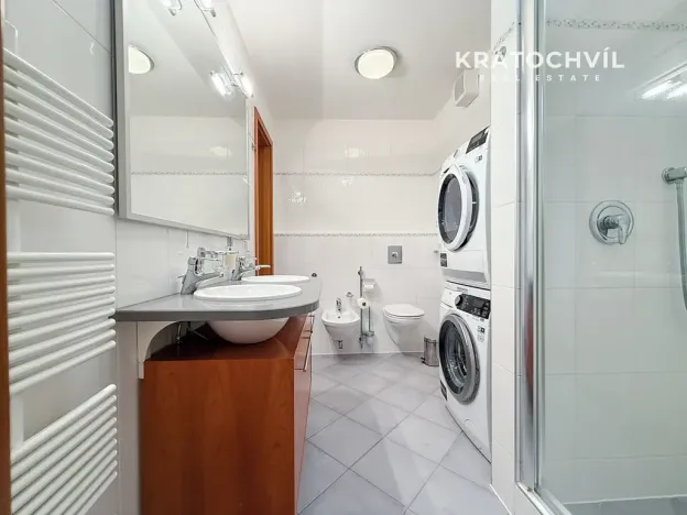 Pronájem bytu 3+kk, Praha - Podolí, Na hřebenech II, 119 m2