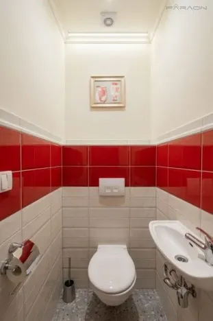 Pronájem bytu 1+1, Praha - Nové Město, Hálkova, 33 m2