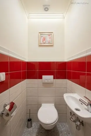 Pronájem bytu 1+1, Praha - Nové Město, Hálkova, 33 m2