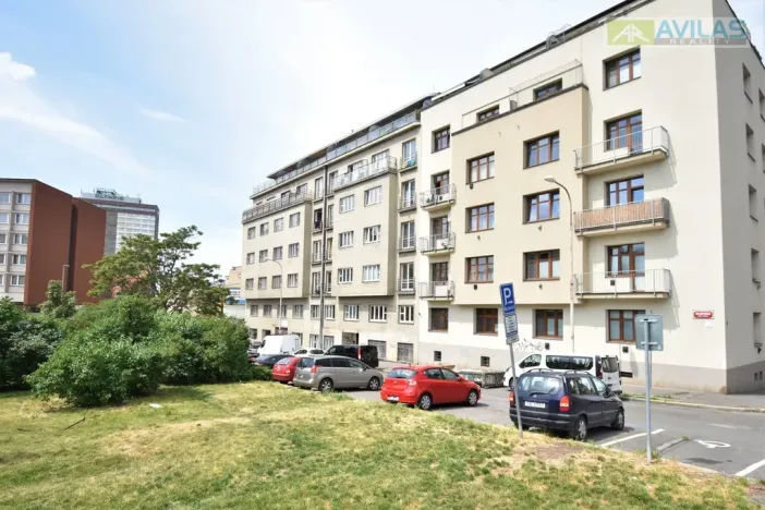 Pronájem bytu 3+1, Praha - Libeň, Na kopečku, 84 m2