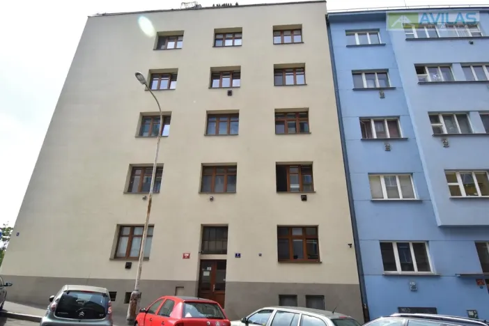 Pronájem bytu 3+1, Praha - Libeň, Na kopečku, 84 m2