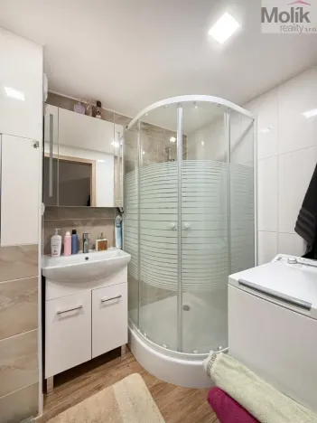 Pronájem bytu 2+kk, Bílina - Pražské Předměstí, Aléská, 49 m2
