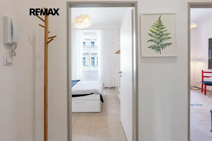 Pronájem bytu 2+kk, Praha - Nové Město, Legerova, 34 m2