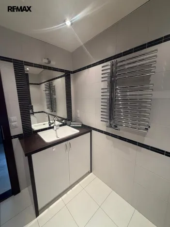 Pronájem bytu 2+kk, Karlovy Vary, Libušina, 46 m2
