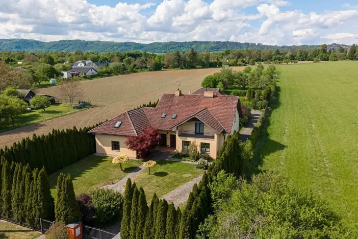Prodej vily, Hranice, Zahradní, 633 m2