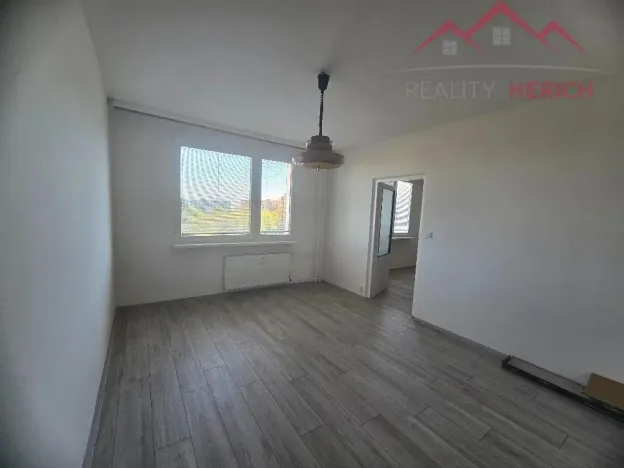 Pronájem bytu 1+1, Chomutov, Písečná, 36 m2