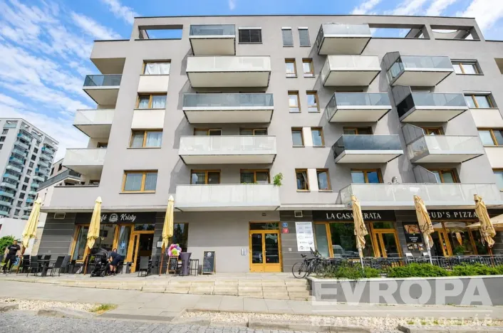Prodej bytu 2+kk, Praha - Hloubětín, Laponská, 48 m2