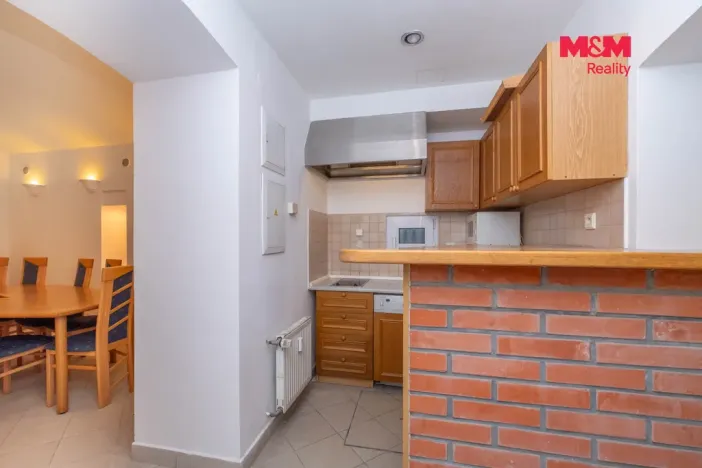 Pronájem kanceláře, Praha - Strašnice, Kolovratská, 61 m2