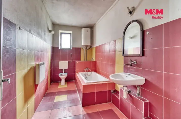 Prodej rodinného domu, Žatec, Kadaňská, 268 m2