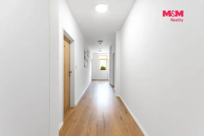 Prodej bytu 1+kk, Horní Lhota, 20 m2
