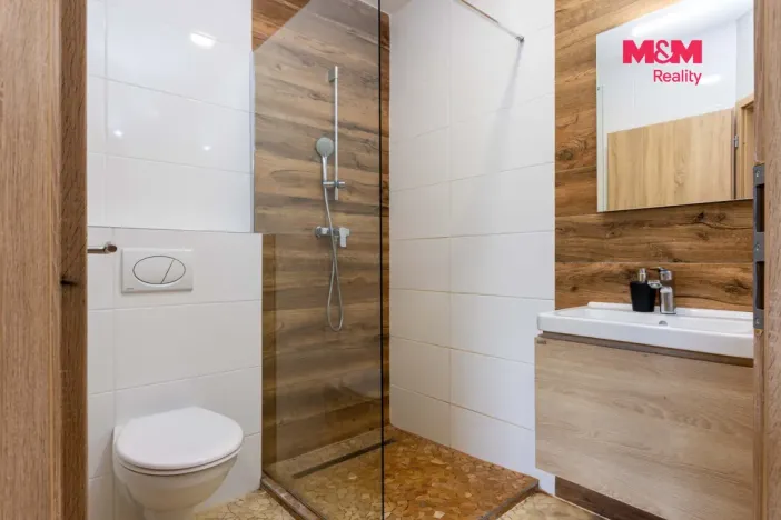 Prodej bytu 1+kk, Horní Lhota, 18 m2