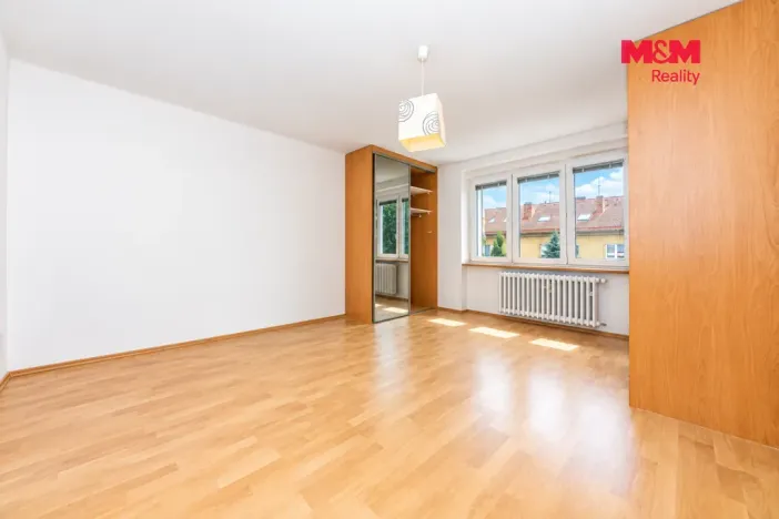 Prodej bytu 3+1, Kolín - Kolín II, Na Magistrále, 64 m2