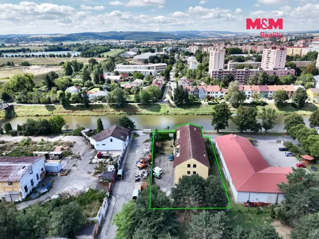 Prodej výrobních prostor, Kroměříž, Chelčického, 1414 m2