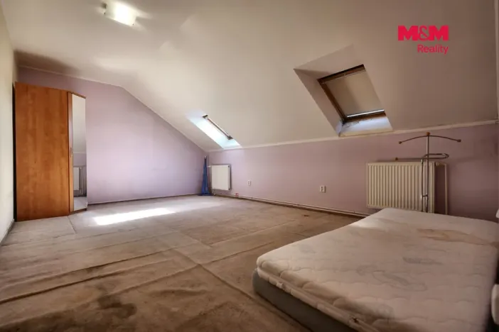 Prodej výrobních prostor, Kroměříž, Chelčického, 1414 m2
