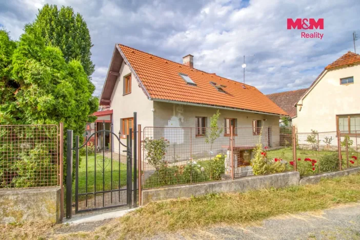 Prodej rodinného domu, Lnáře, 205 m2