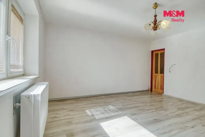 Prodej rodinného domu, Lnáře, 205 m2