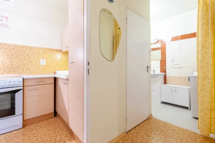 Pronájem bytu 2+kk, Praha - Bohnice, Štětínská, 40 m2