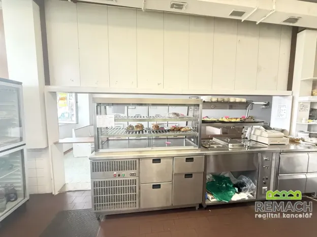 Pronájem obchodního prostoru, Staré Město, Luční čtvrť, 222 m2