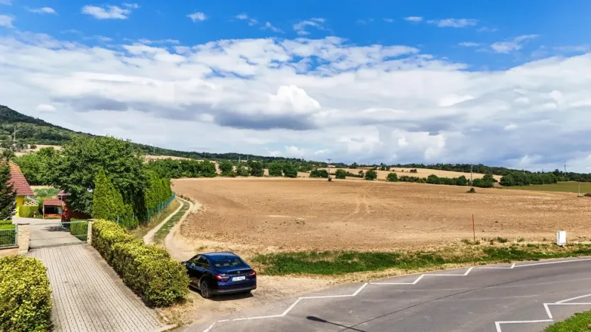 Prodej pozemku pro bydlení, Lhotka nad Labem, 3649 m2