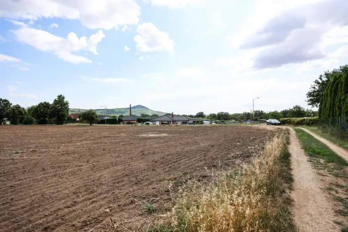 Prodej pozemku pro bydlení, Lhotka nad Labem, 3649 m2