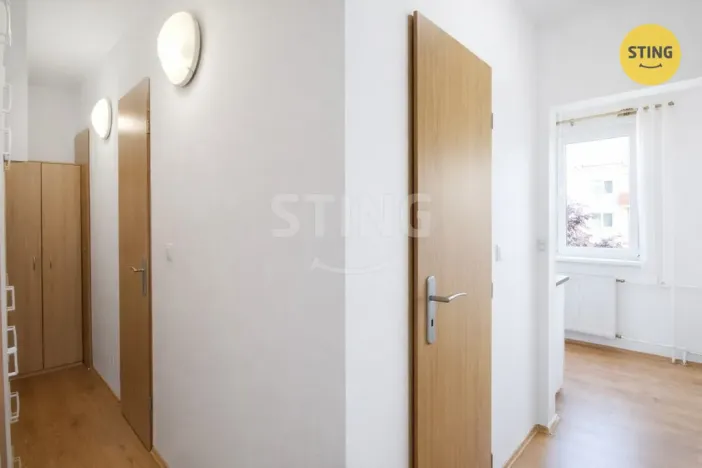 Pronájem bytu 1+1, Zlín, Hluboká, 37 m2