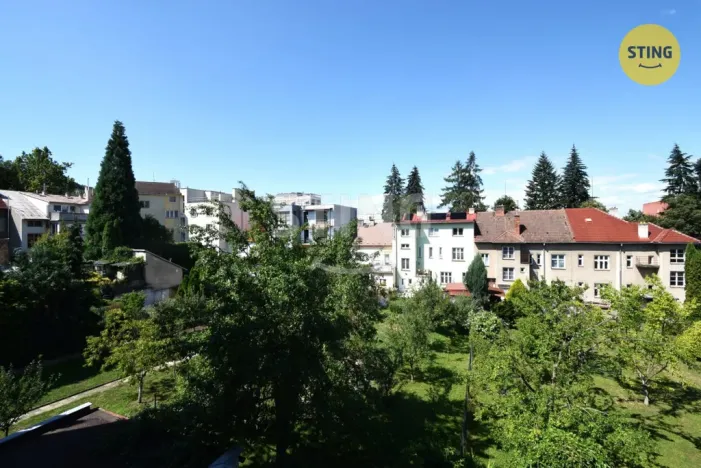Pronájem bytu 1+1, Zlín, Hluboká, 37 m2