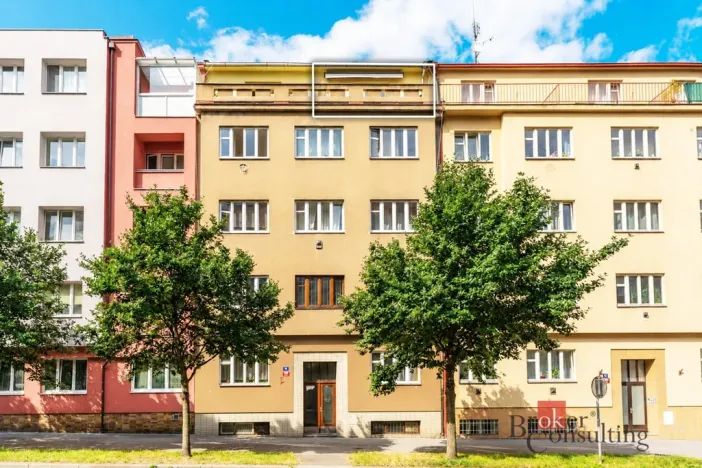 Prodej bytu 2+1, Praha - Podolí, Na dolinách, 54 m2