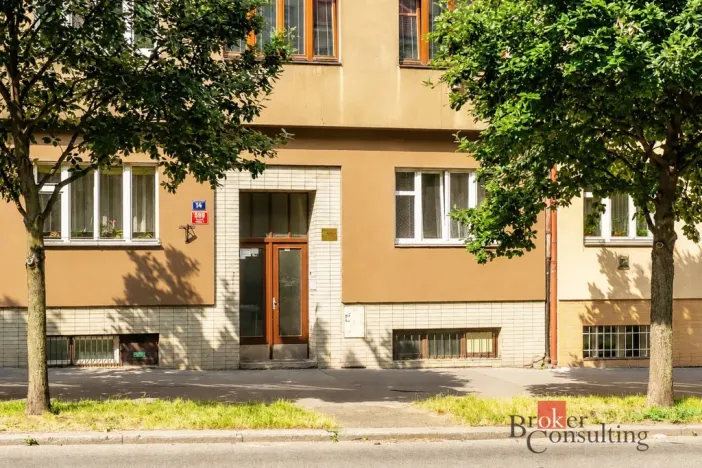 Prodej bytu 2+1, Praha - Podolí, Na dolinách, 54 m2
