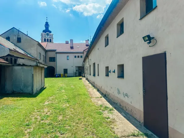 Pronájem bytu 2+1, Chlumec nad Cidlinou - Chlumec nad Cidlinou I, Klicperovo náměstí, 83 m2