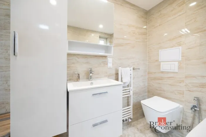 Pronájem bytu 1+kk, Praha - Střešovice, Na Petynce, 38 m2