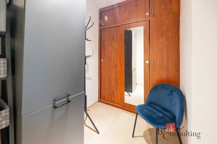 Pronájem bytu 1+kk, Praha - Střešovice, Na Petynce, 38 m2