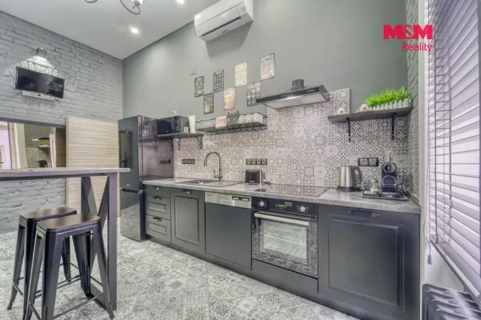 Prodej ubytování, Karlovy Vary, Foersterova, 395 m2