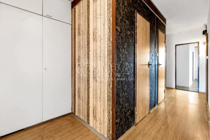 Prodej bytu 3+1, Praha - Petrovice, Rezlerova, 70 m2