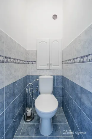 Pronájem bytu 2+kk, Praha - Chodov, V jezírkách, 42 m2