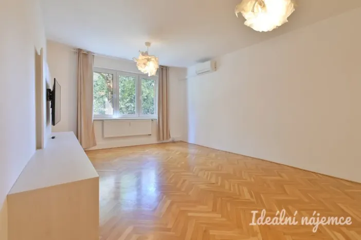 Pronájem bytu 3+1, Kuřim, Školní, 102 m2