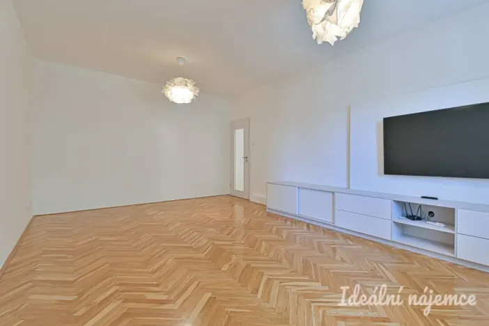 Pronájem bytu 3+1, Kuřim, Školní, 102 m2