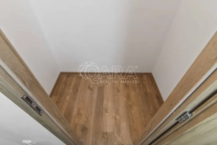 Pronájem bytu 2+1, Ústí nad Labem - Severní Terasa, Kmochova, 60 m2