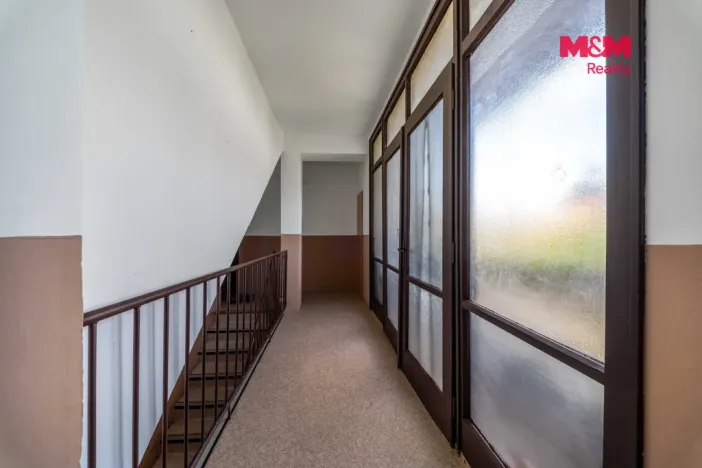 Prodej bytu 3+1, Suchomasty, 74 m2