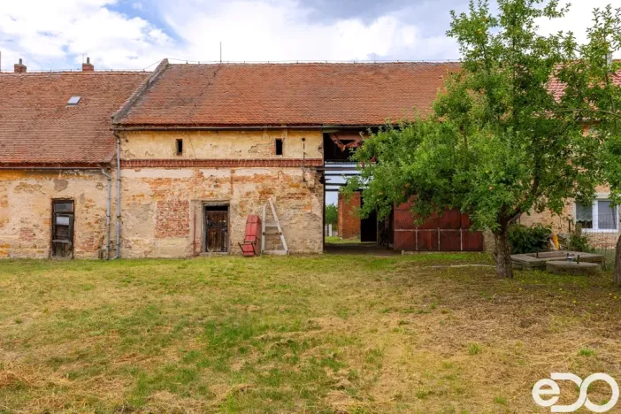 Prodej zemědělské usedlosti, Mokrovousy, 212 m2