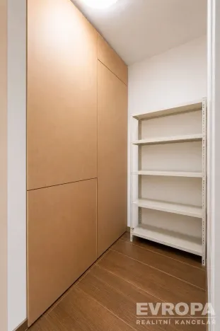 Prodej bytu 3+kk, Řevnice, Komenského, 140 m2