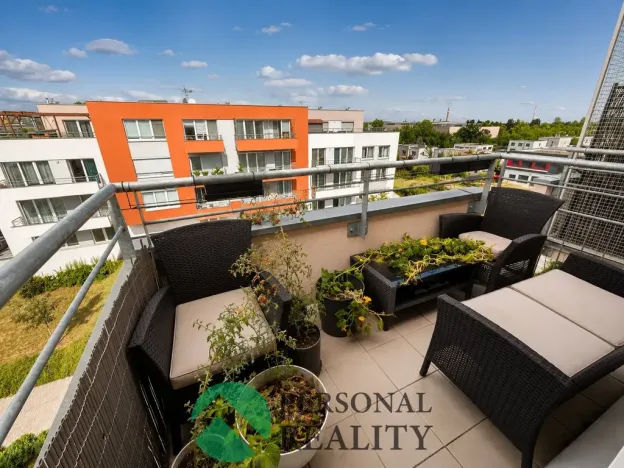 Prodej bytu 2+kk, Praha - Letňany, Hlučkova, 57 m2